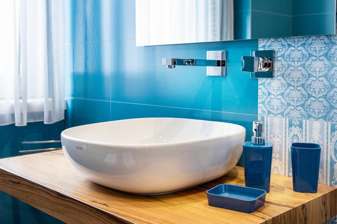 Zaffiro Lavico Rooms Etna Nature Sea Acireale Ngoại thất bức ảnh