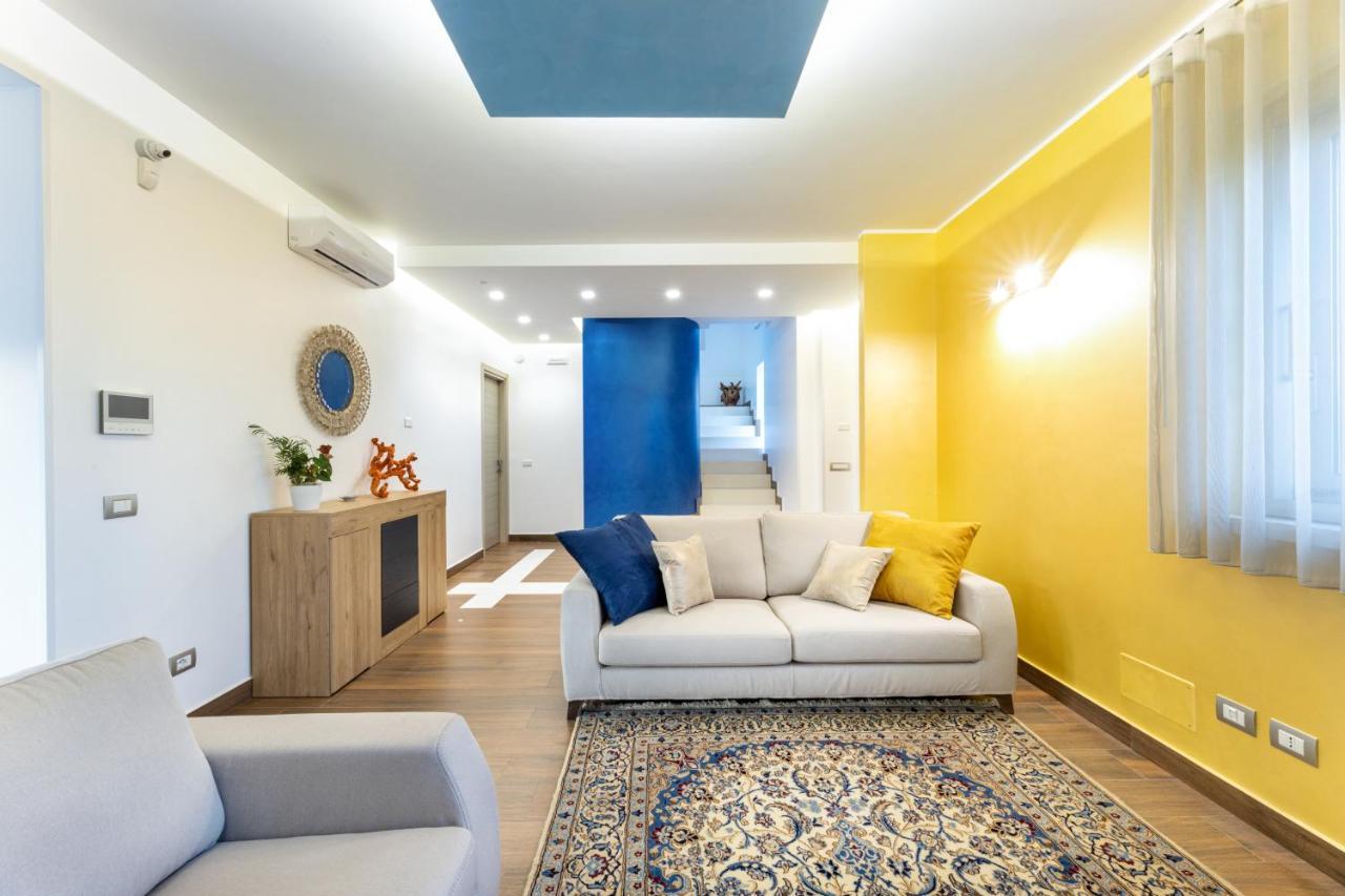 Zaffiro Lavico Rooms Etna Nature Sea Acireale Ngoại thất bức ảnh