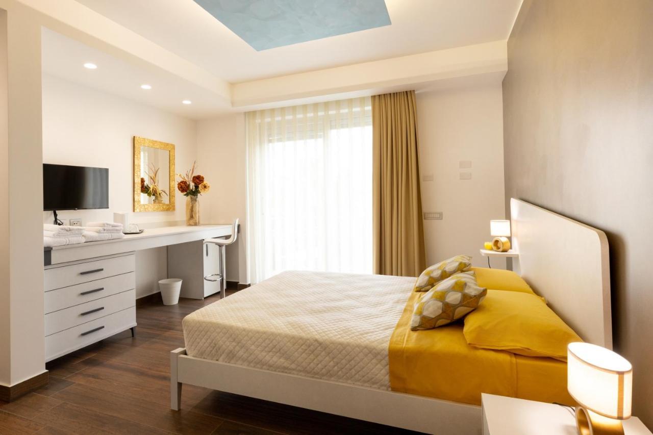 Zaffiro Lavico Rooms Etna Nature Sea Acireale Ngoại thất bức ảnh