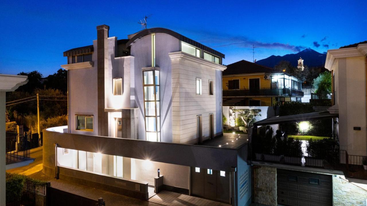 Zaffiro Lavico Rooms Etna Nature Sea Acireale Ngoại thất bức ảnh